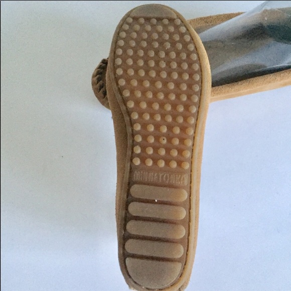 Minnetonka Brown/Tan Suede Loafers/moccasins - Picture 3 of 7